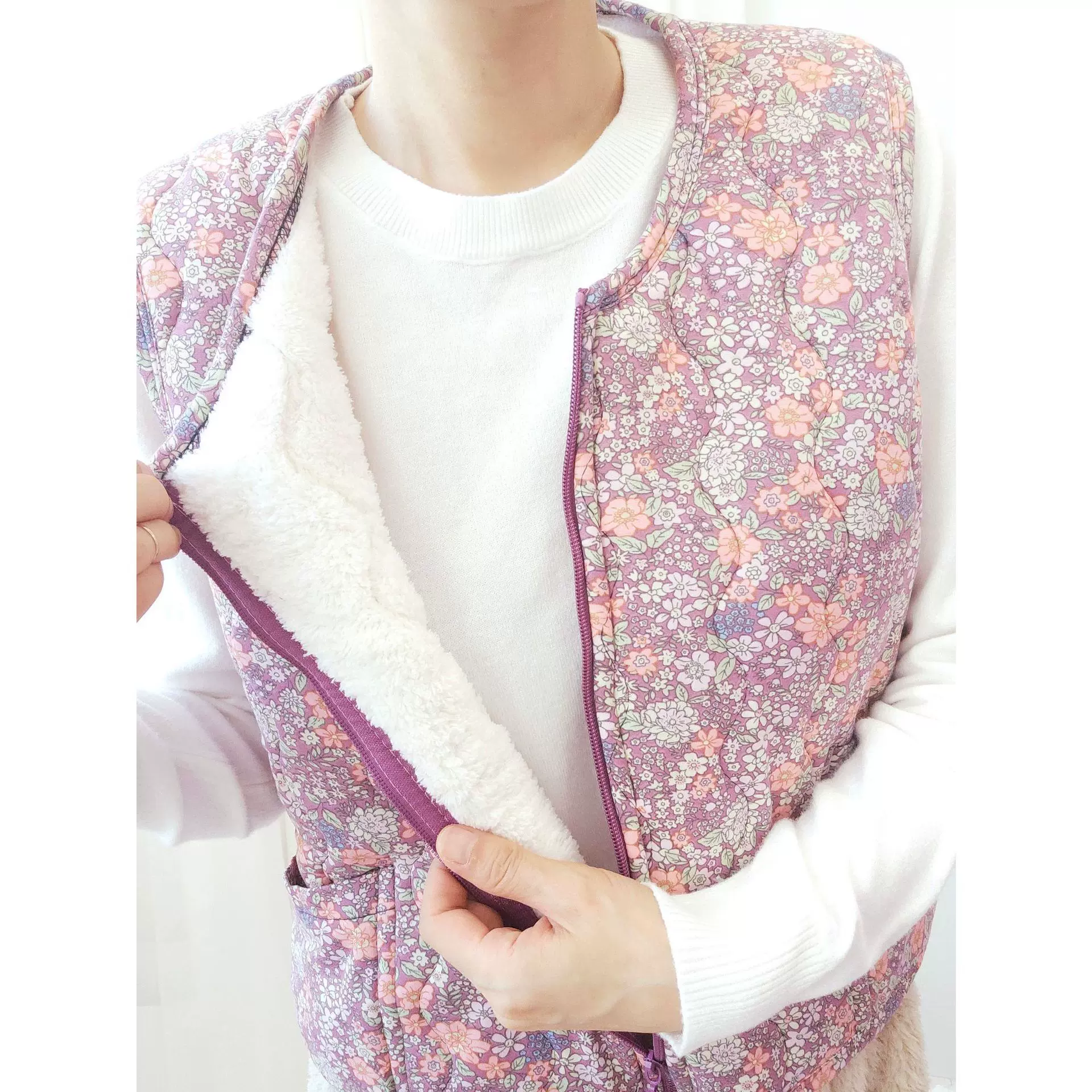 韩版妈妈装保暖马甲中老年加绒加厚坎肩冬季女士背心拉链碎花马甲