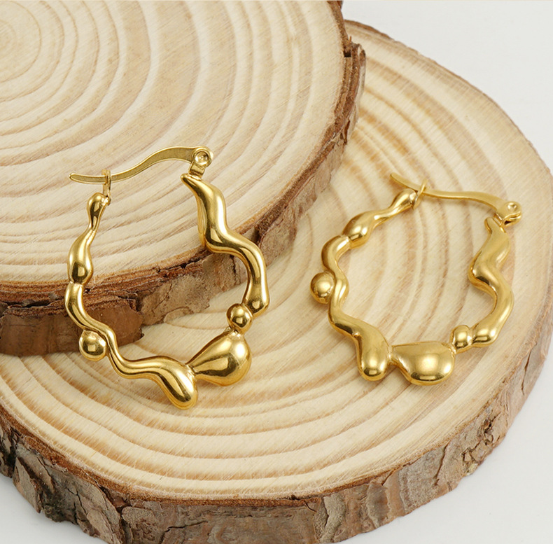 1 Pair Fashion Waves Irregular Stainless Steel 18k Gold Plated Hoop Earrings display picture 1