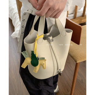 Summer Fresh Hand Vegetable Basket Bag Women's 2025 New Fashion Niche Bucket Bag All-match Crossbody Bag