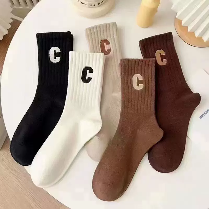 袜子女网红同款堆堆袜大C字母袜子韩版中筒袜秋冬款日系棉质袜潮