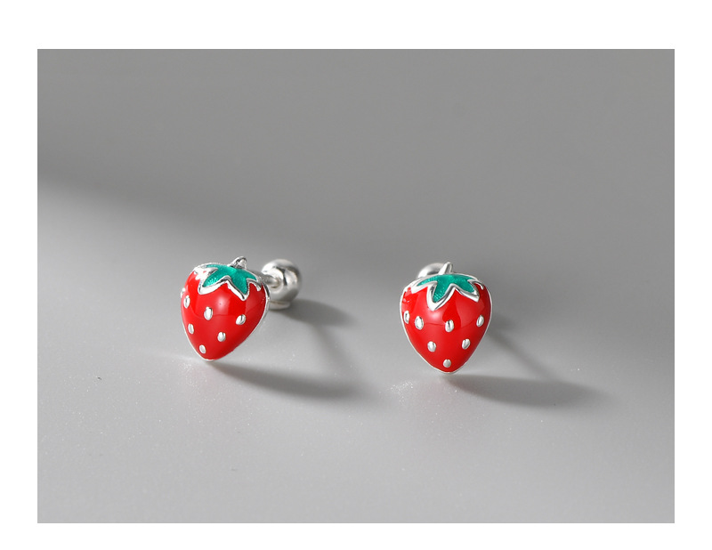 1 Pair Quantity Daily, Shopping Occasion 925 Sterling Silver Material 1 Pair 925 Sterling Silver Strawberry Ear Studs