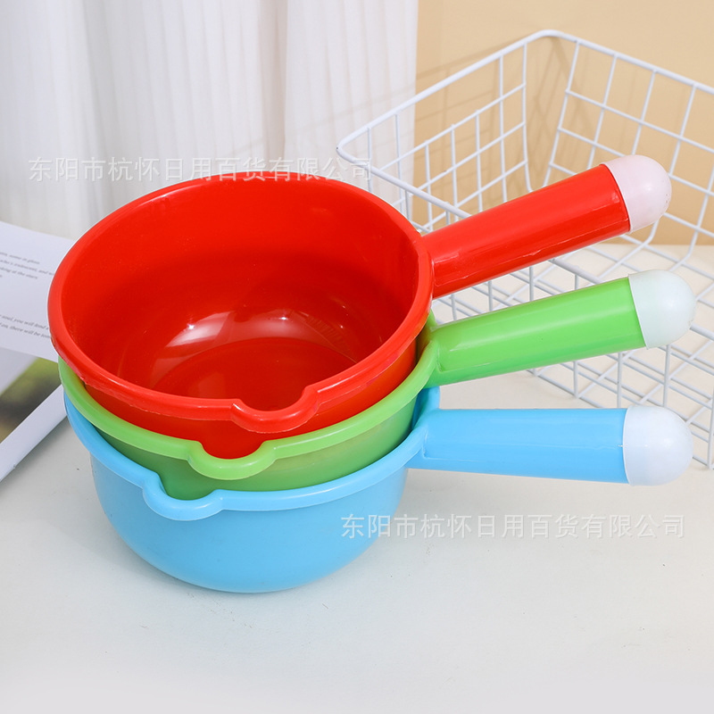Large Plastic Water Scoop with Long Handle for Kitchen Use, Red Color, Industrial Water Ladle, Large Capacity for Rafting