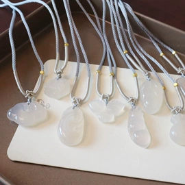 玉器工艺品;吊坠;手镯