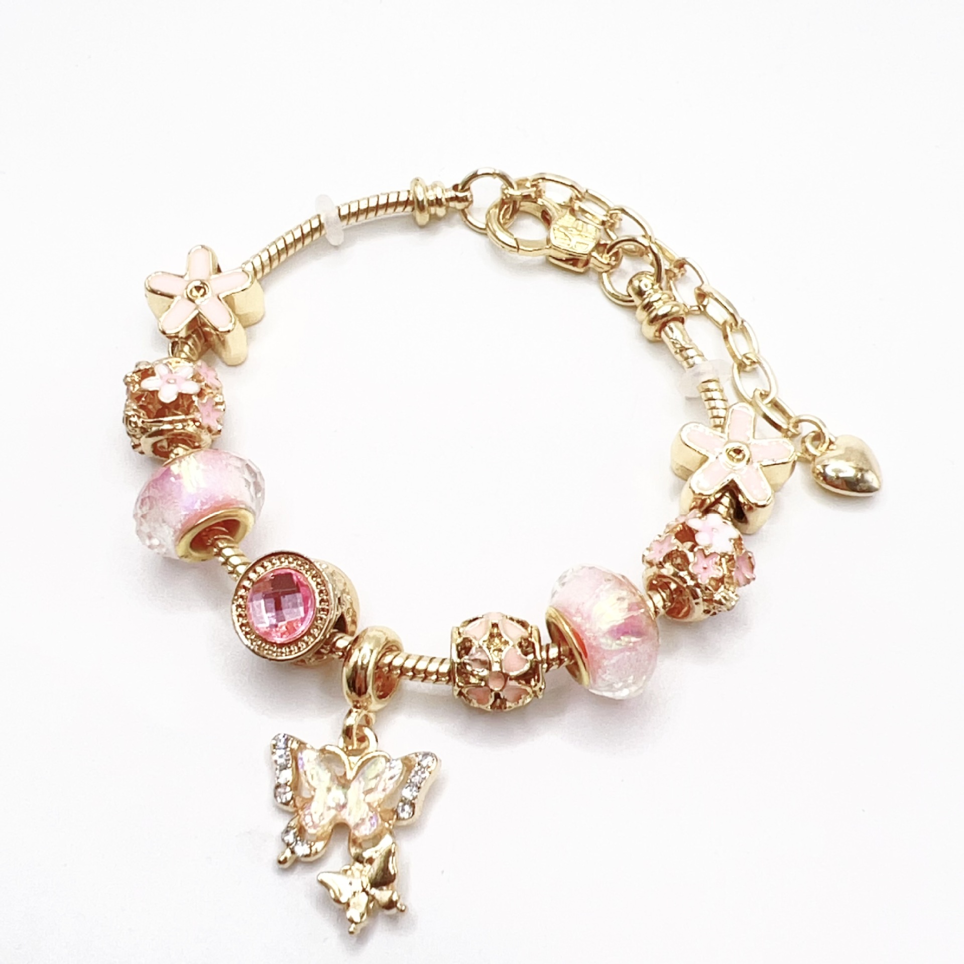 春夏の新型の小清新で甘い少女風のストライプの花の愛の蝶の数珠のブレスレットの透かし彫りのダイヤモンドの手の串