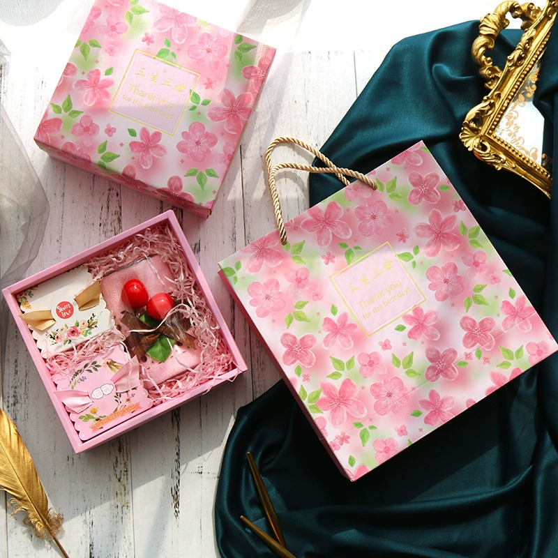 Коробка для свадебных подарков и конфет, бумажная с цветочным рисунком, в комплекте подарочный пакет, вишнёвый цвет или розовый