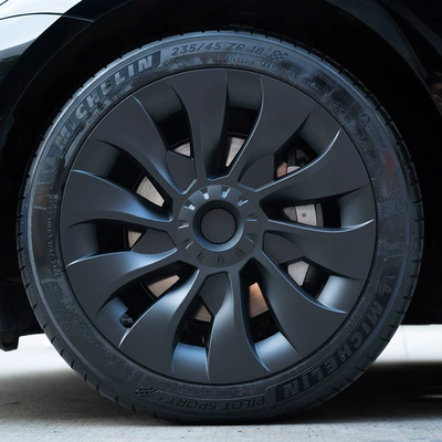 Tesla Model: Tesla Hub cover