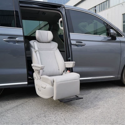 Seats and accessories Family Members to Travel Freely Without