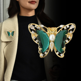 Trendy Fashion Luxury Brooch Women's High-end Crystal Butterfly Corsage Clothes Accessories Coat Decoration All-match Pin Wholesale