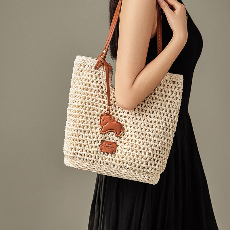 Nalandu's New 2026 Spring and Summer Mesh Knitted Travel and Commuting Shoulder Bag Travel Style Large Capacity Tote Bag for Women