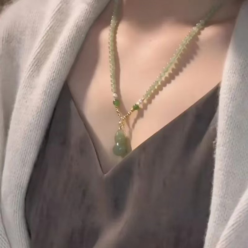 防和田玉项链女玉葫芦吊坠2025年新款小众设计高级锁骨链衣服配饰|undefined