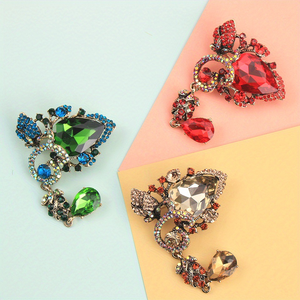 Retro Palace Crystal Pendant Brooch, Antique Style Full Diamond Exquisite Corsage Coat Accessories Pin Jewelry Ready for Sale