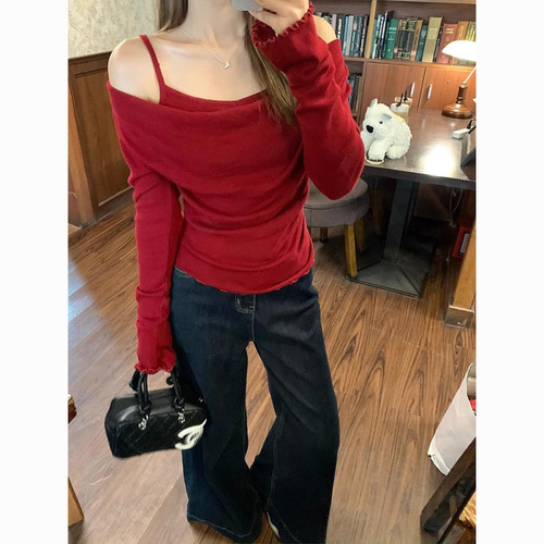 Pure Desire Hot Girl Fake Two-Piece Swing Collar Knit Top for Women, Autumn Mushroom Edge Design, Body-Shaping and Slimming, Shoulder-Strap Blouse