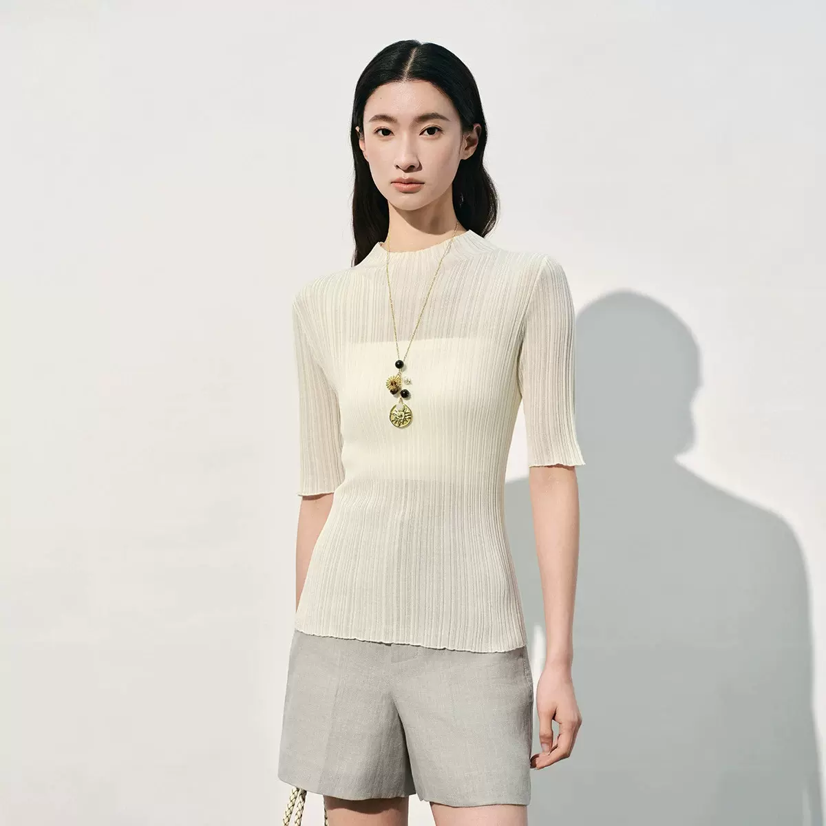 夏季新品桑蚕丝套头中袖针织衫真丝半高领竖坑条气质针织上衣女