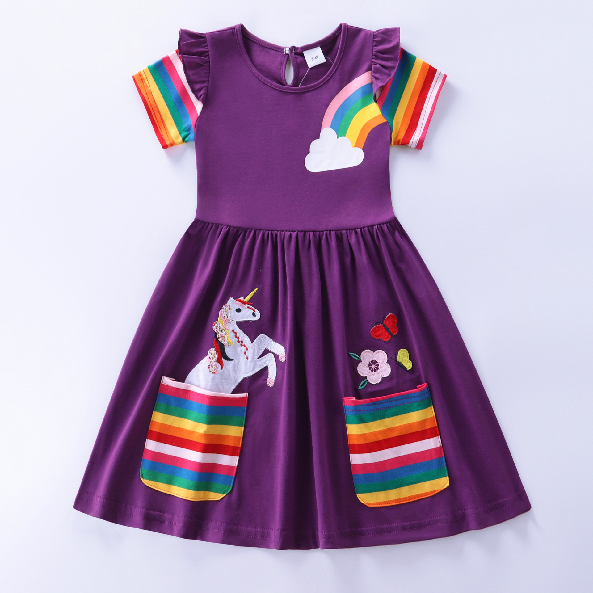 Estilo europeo y americano niñas manga corta vestido de unicornio verano nuevo bordado dos bolsillos Arco Iris manga S81035