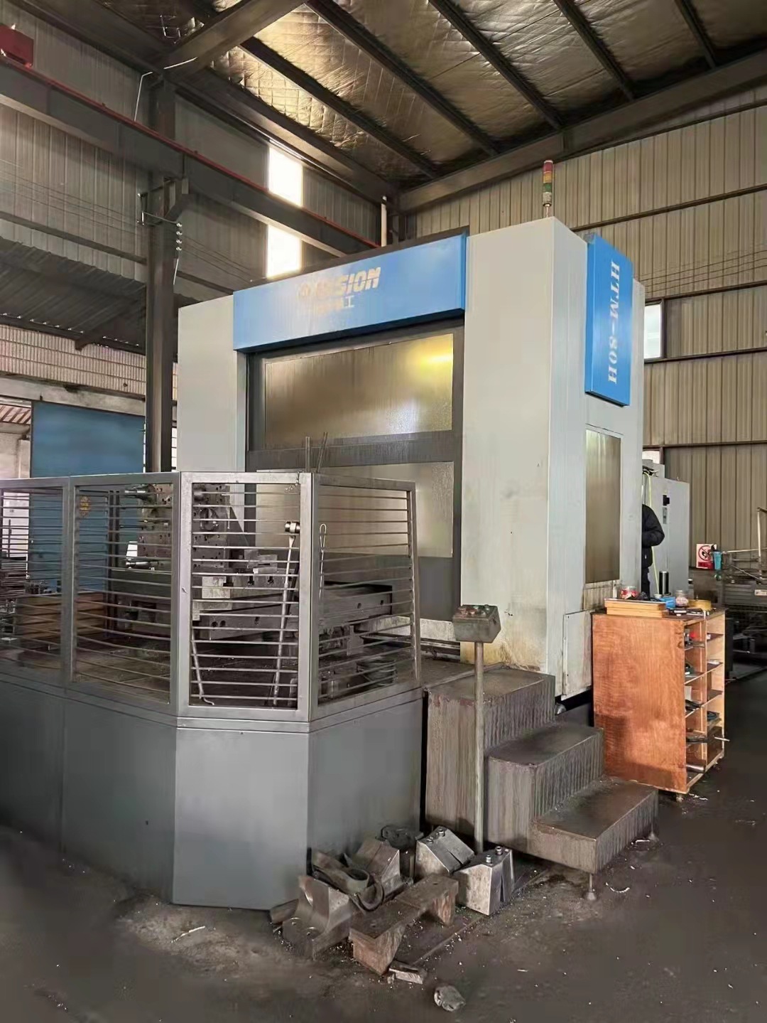 出售二手海天HTM-80H卧式加工中心双工作台二手800卧加