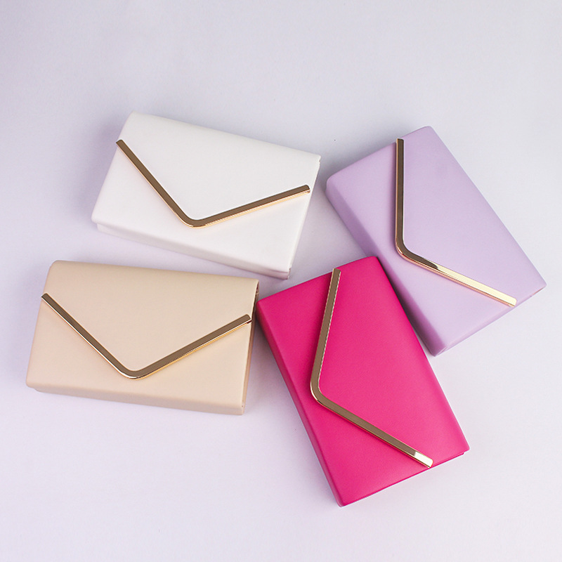 晚宴手拿女包2020新款三角五金装饰单肩包简约时尚斜挎包厂家直销|ms