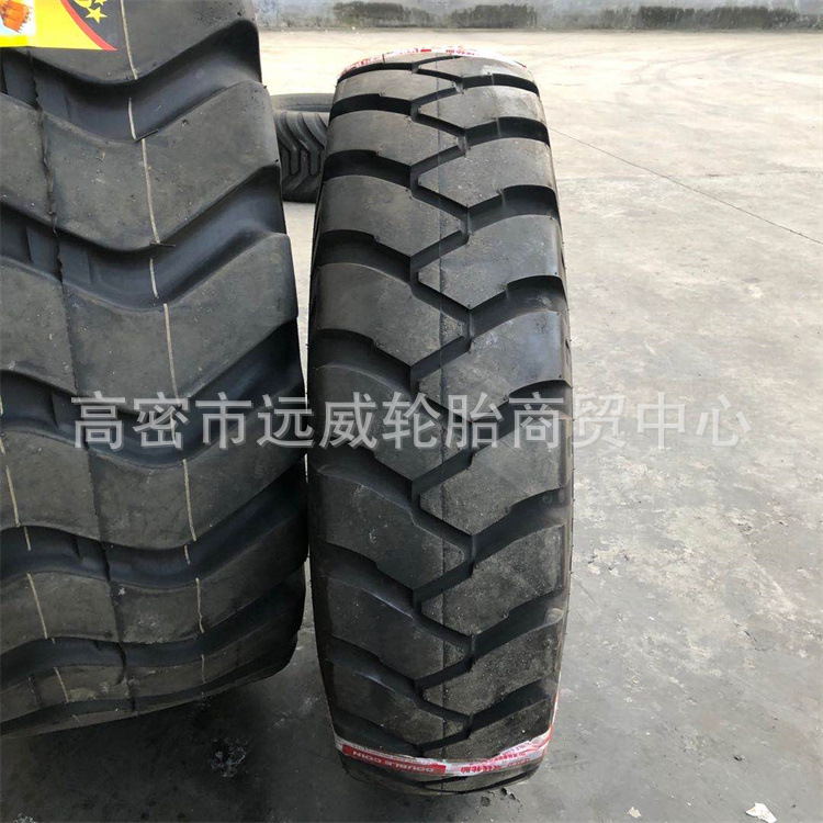 前进1400-20越野炮车轮胎14.00-20消防车轮胎陕汽运输车轮胎