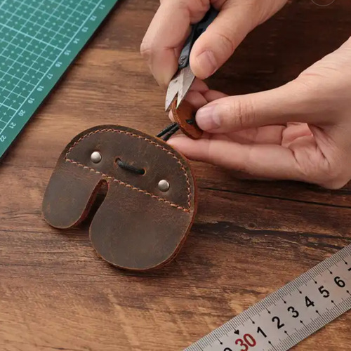 Amazon's same cowhide archery ring is suitable for recurve bow hunting finger protectors