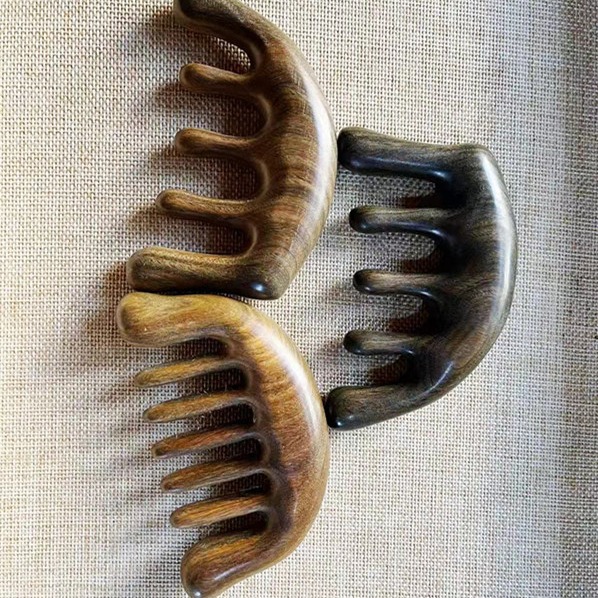 紫檀木梳按摩梳 寬齒按摩頭部經絡 綠檀木質梳子