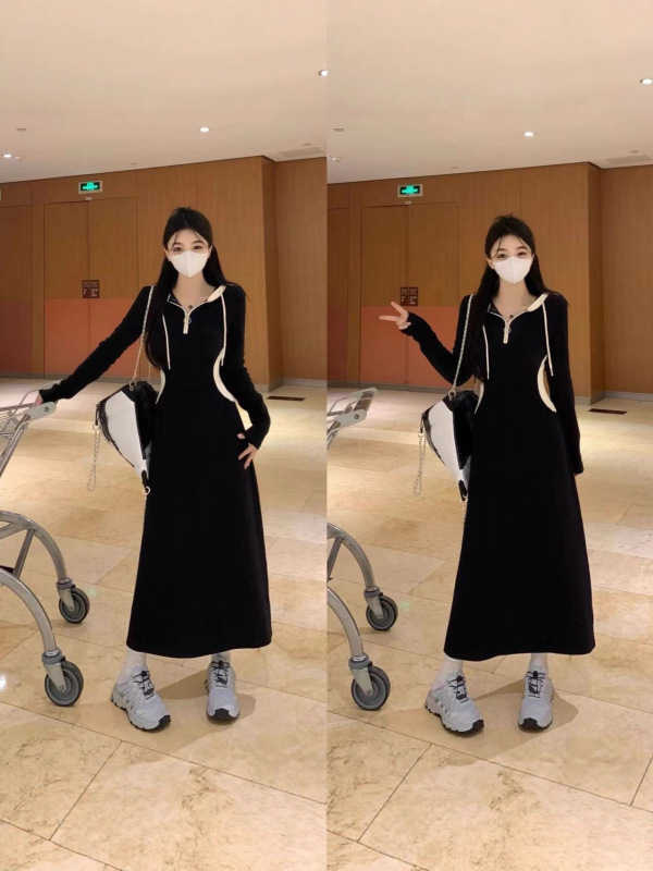 2025年大码撞色连帽长袖连衣裙女秋季黑色裙子设计感过膝别致长裙|undefined
