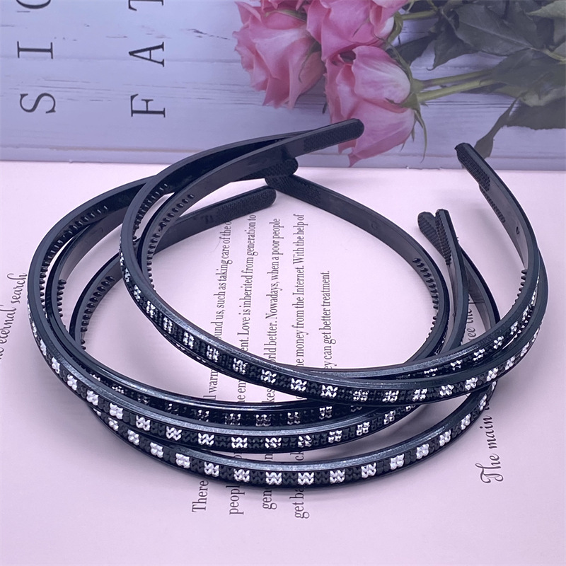 Plástico 0,8 cm cuadrado blanco y negro diamante clip de pelo negro diadema dos yuanes tienda accesorios para el cabello accesorios de cabeza