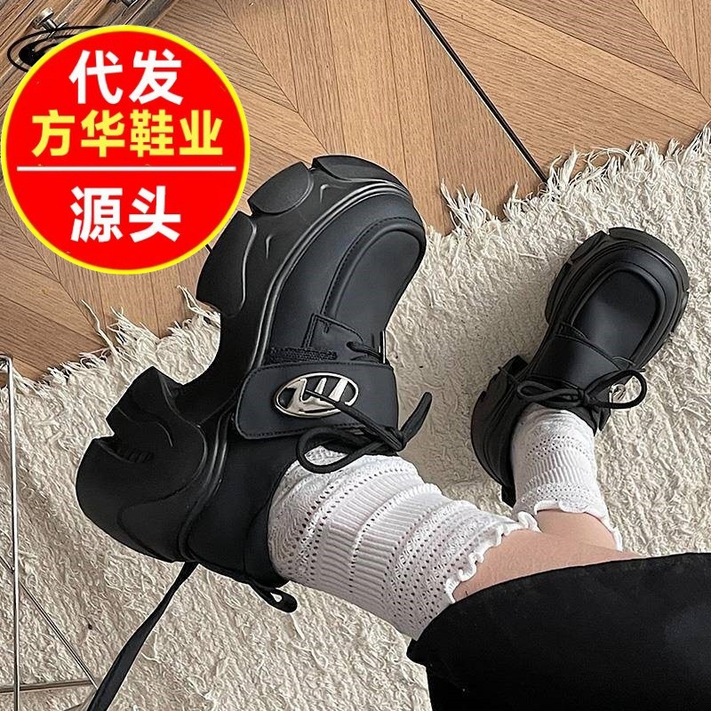 Retro nicho de color sólido zapatos de muffin 2026 nuevo velcro casual zapatos de cabeza redonda zapatos de boca profunda zapatos simples