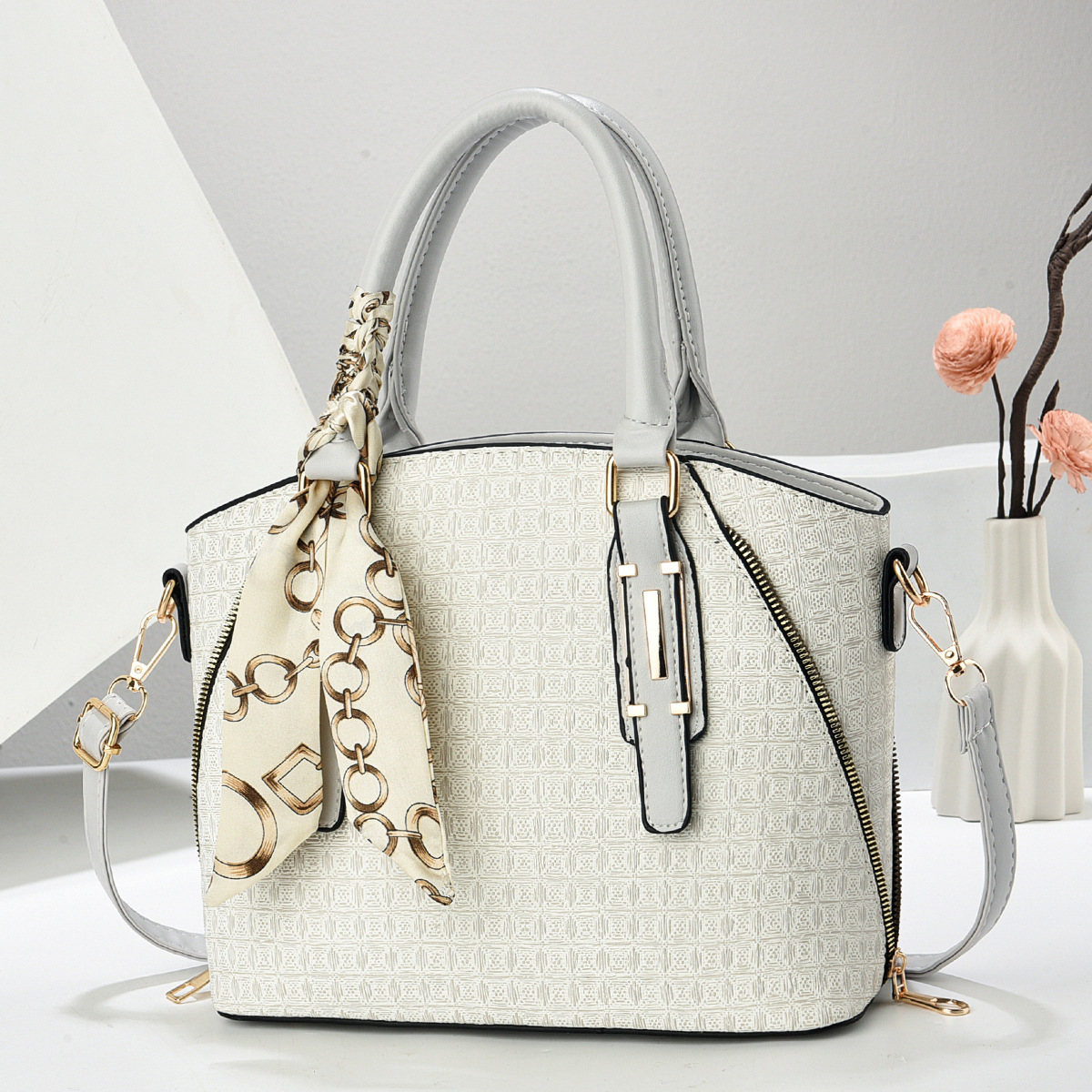 Hermoso bolso de hombro, bolso de mujer, bolso de mujer, temperamento universal, nuevo bolso coreano, moda para mujeres