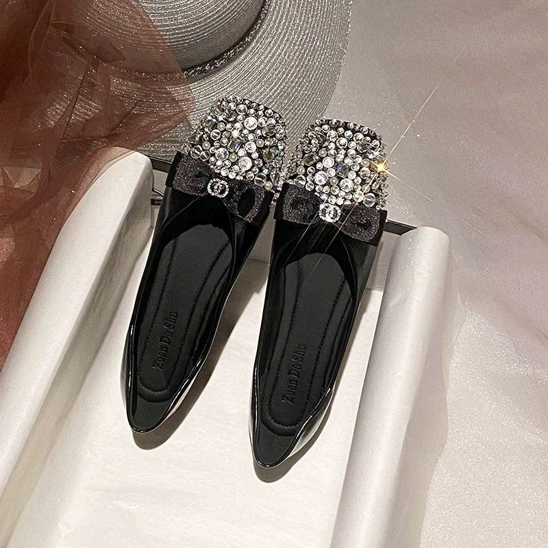 2025 новый дикий внутренний рост небольшой ароматный ветер большой размер женской обуви 41-43 квадратных стразов плоские туфли женский мелкий рот