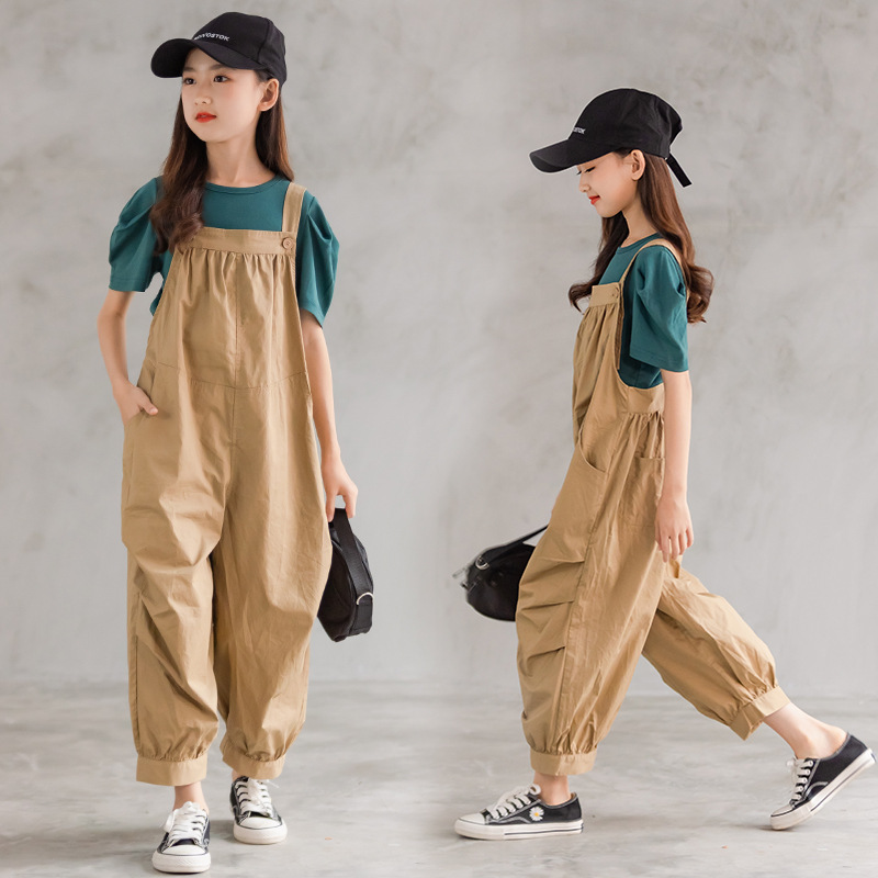 2022 Korean children's suspenders Khaki foreign style large child labor pants a girls' net red pants