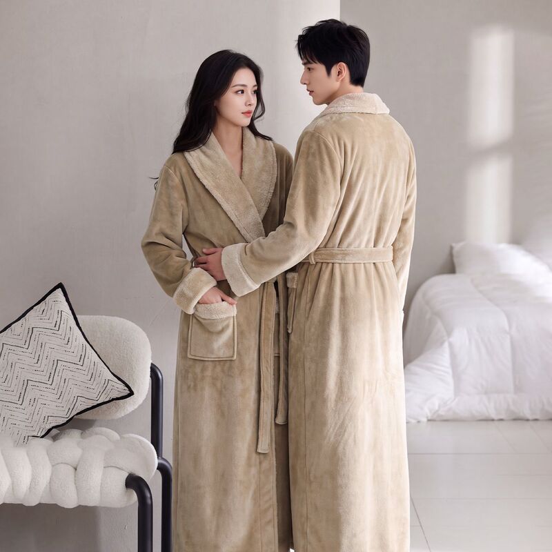 Winter double-layered, thickened, and fleece-lined couple's oversized bathrobe, men's coral fleece bathrobe, extra-long, loose-fitting pajamas Winter double-layered, thickened, and fleece-lined couple's oversized bathrobe, men's coral fleece bathrobe, extra-long, loose-fitting pajamas