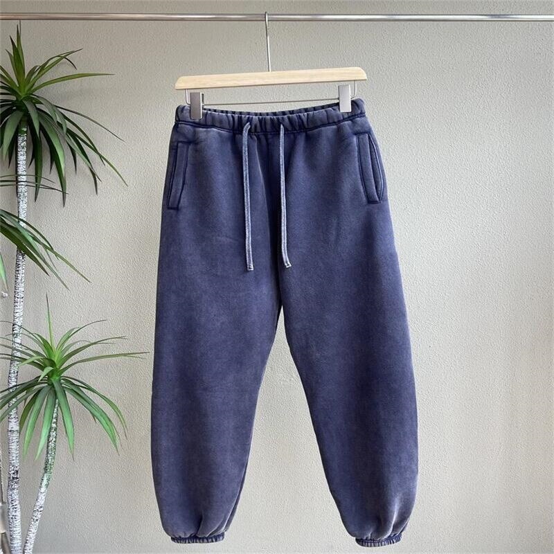 24SS pantalones de terciopelo primavera y otoño pareja nueva línea de tracción de pies pequeños y pantalones de invierno