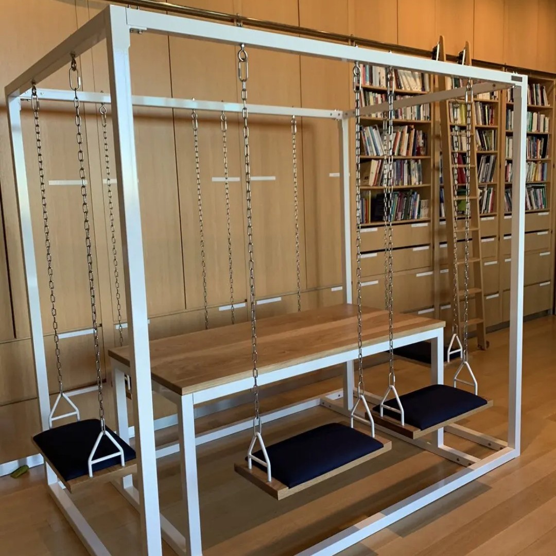 Villa Swing Chair Indoor Hanging Chair Courtyard Cradle Hanging Chair Courtyard Large Tea Table Features Qianqiu Chair