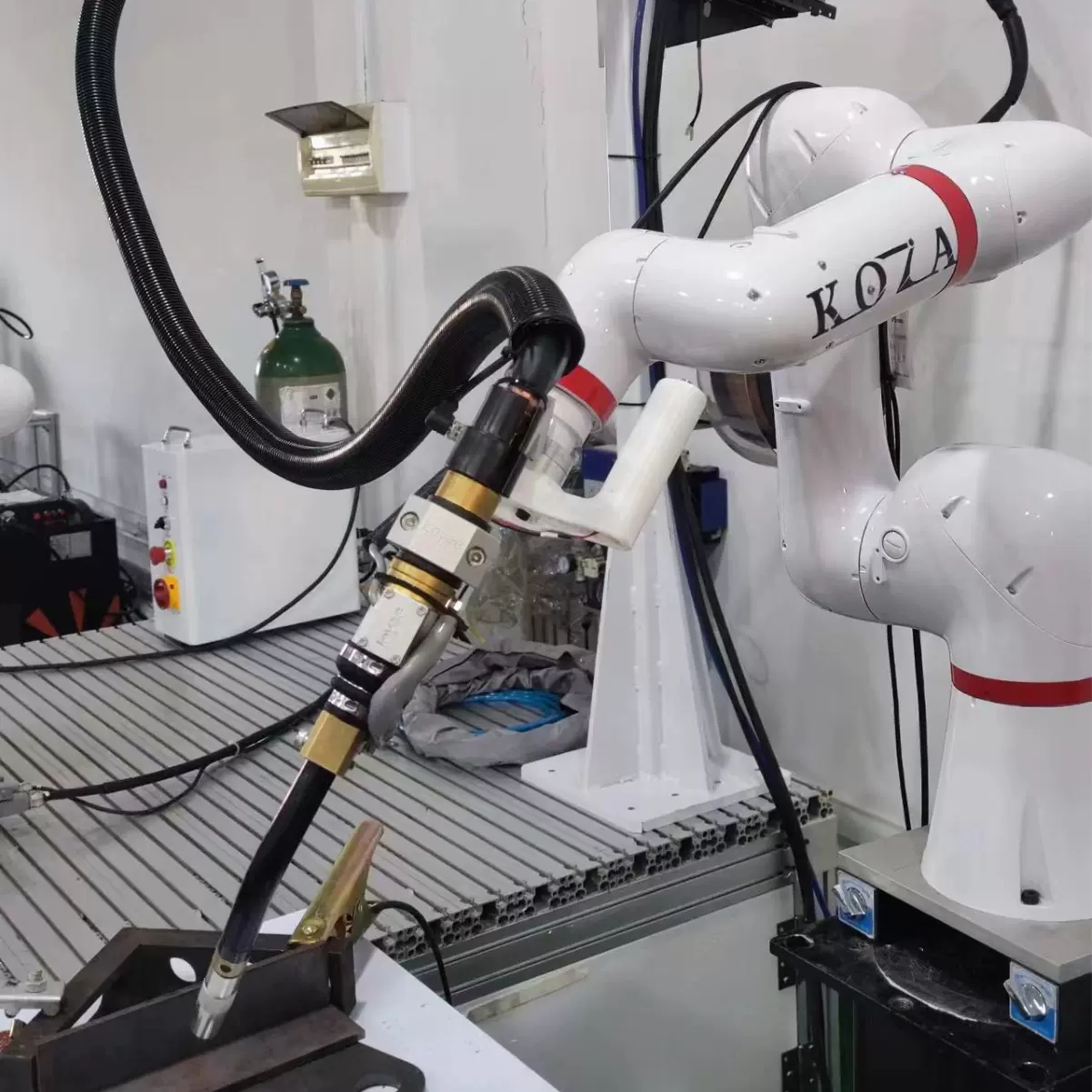 六轴工业协作机械臂 工业机器人 工业协作机械手 小型工业机器人