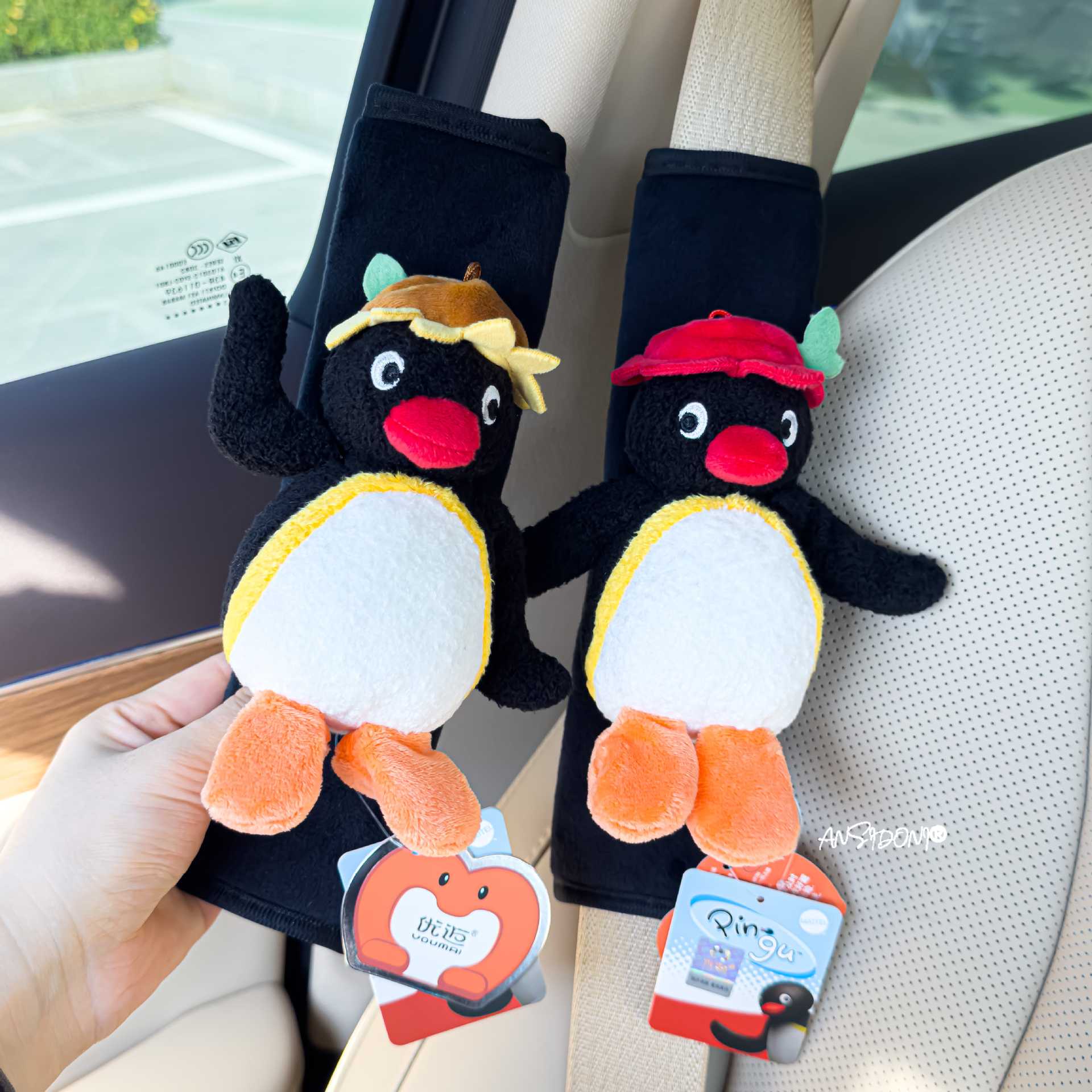 Authentic Pingu Doll Car Seatbelt Shoulder Pad, Cute Penguin Family Car Seatbelt Protector for Children, Prevents Neck Strangulation