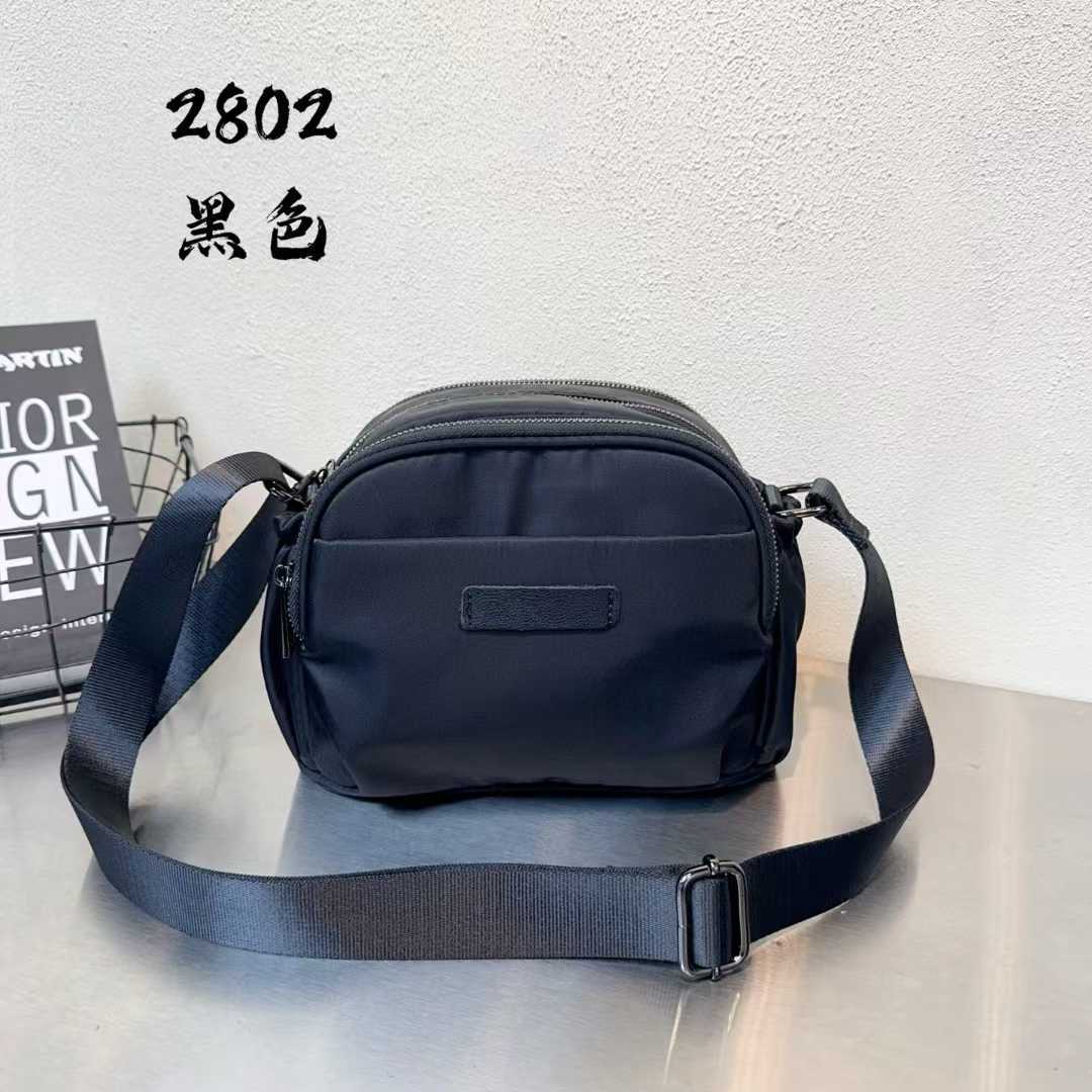 潮流斜挎包新款防水尼龙单肩挎包休闲多隔层实用小包包百搭女包