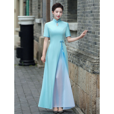 Shows the Chinese dress costumes young Women Chinese dress Oriental Retro Qipao Cheongsam model show miss etiquette dress long Chinese cheongsam