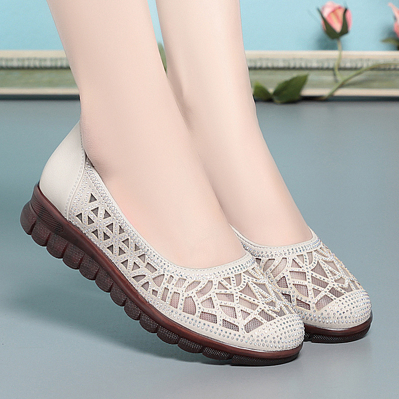Sandal nữ da bò lỗ thoáng khí đế mềm cao su bệt — Đen【Da bò lớp đầu】