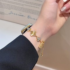 クローバー高級感ドリルチェーンはリンゴiwatch1098765世代se腕時計バンドの米華為GT5に適している