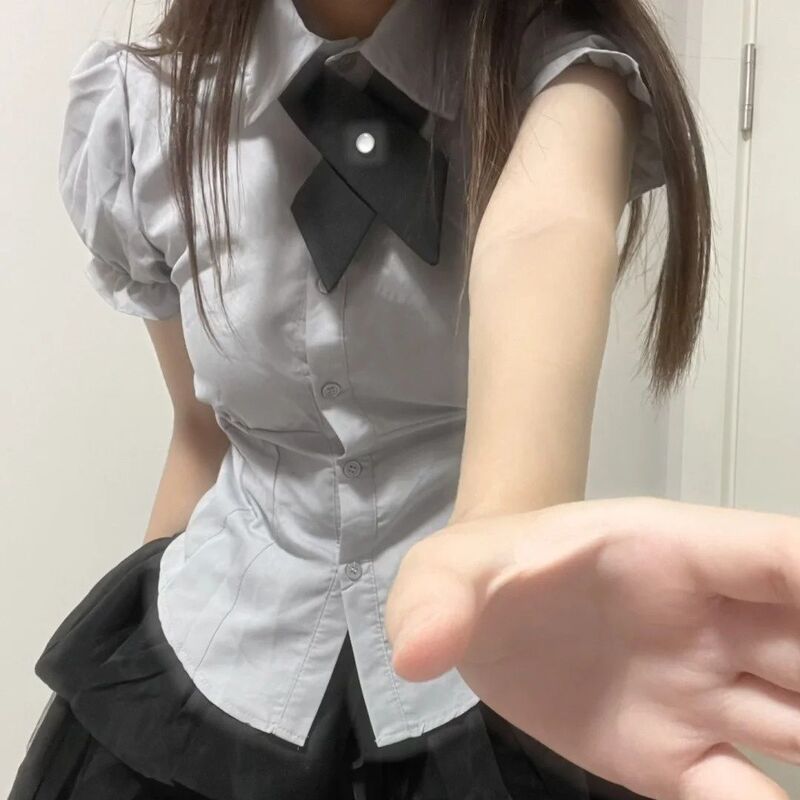 夏の新しい日本のJK制服スーツ女性のウエスト痩身パフスリーブシャツトップハイウエストパフケーキスカート|undefined