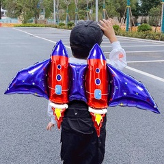 ロケットの翼の風船の子供の誕生日のパーティーの写真を撮って装飾の道具を並べておもちゃのアルミニウムの膜の風船を押して卸売りします。