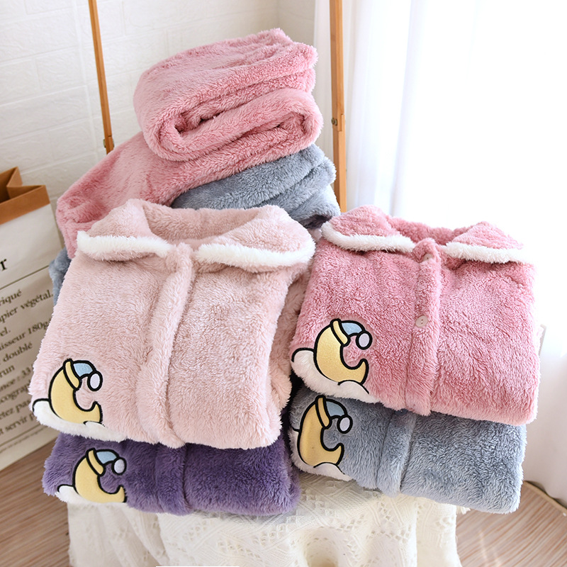 Otoño Invierno mujeres terciopelo Ártico caliente bordado nube solapa suelta pijamas traje ropa interior casual hogar