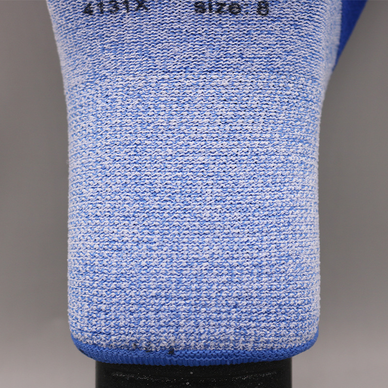 Espuma de caucho arruga guantes de protección laboral al por mayor antideslizante esmerilado suave permeable látex de protección del sitio de construcción