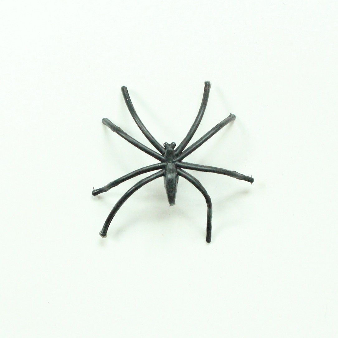 Decoraciones de Halloween negro araña pequeño tamaño fino pies plástico araña accesorios de algodón fantasma Festival Accesorios