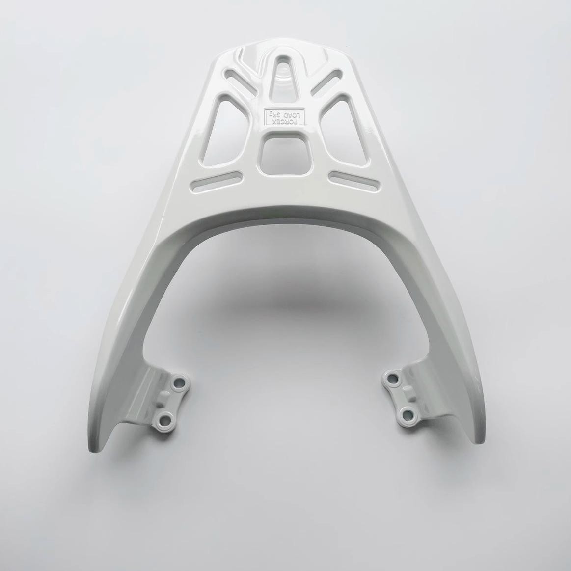 Es adecuado para el soporte del estante trasero de transporte de aleación de aluminio Yamaha Fuying Fuxi 125 formado en una sola parte