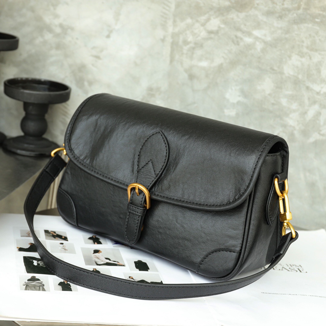 厂家直销跨境头层牛皮水晶植鞣皮法棍包防水肩带包斜挎包真皮女包