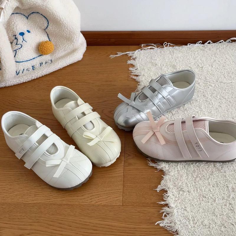 Lightweight White Sneakers for Women, Niche Original Design, 2026 Spring New Model, Board Shoes, German Training Shoes, Mary Jane Shoes to Match with Skirts Lightweight White Sneakers for Women, Niche Original Design, 2026 Spring New Model, Board Shoes, German Training Shoes, Mary Jane Shoes to Match with Skirts