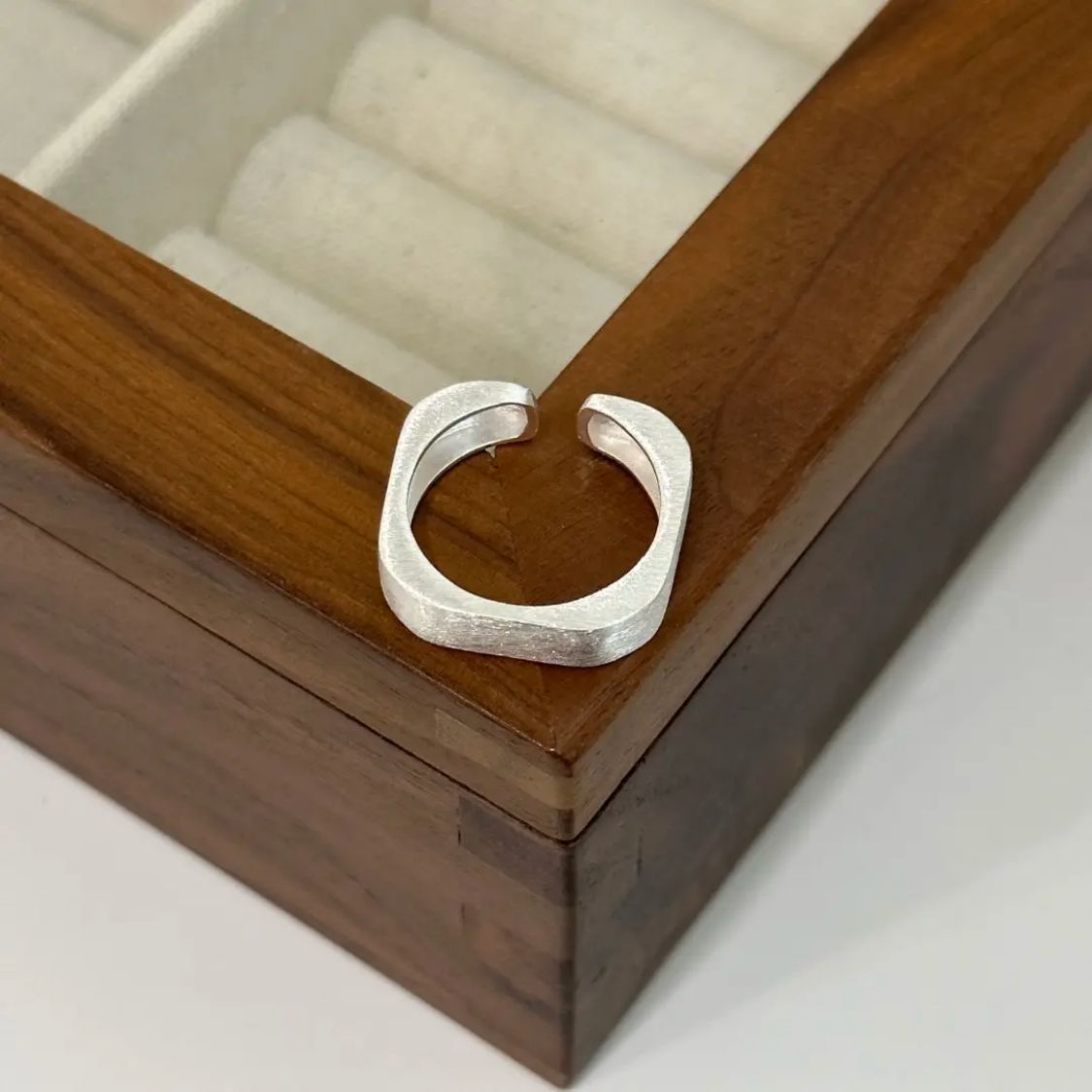 O1CN01345N9G1IdZaSjtrv4_!!2213