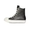 Shoelaces for black leather