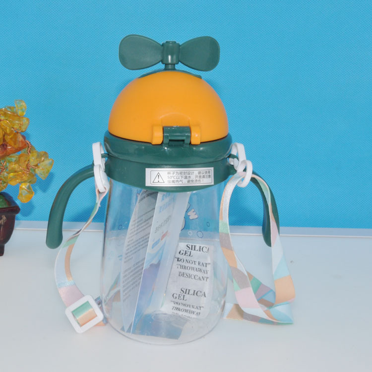 Tianyi nuevo niño bebé taza de paja niños taza de plástico mango correa de silicona boca taza de beber al por mayor