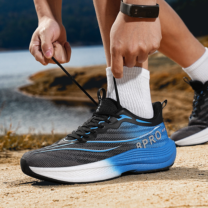 2025 Cross-Border High-Quality Shock-Absorbing and Rebound Sports Shoes for Men and Women, Carbon Plate Racing Breathable Mesh Running Shoes